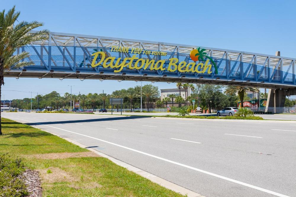 Ocean Walk 609, 1 Bedroom, Ocean View, Pools, Lazy River, Sleeps 5 Daytona Beach Exterior photo